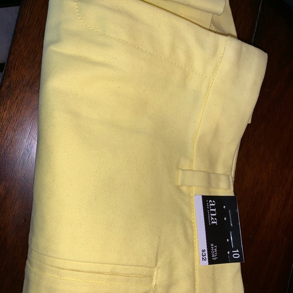 Clothes - Picture 8 of 8